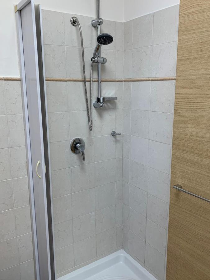 Mita Apartments 卡塔尼亚 外观 照片